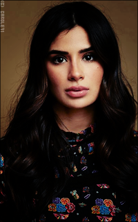 Diane Guerrero BnU1m1XW_o