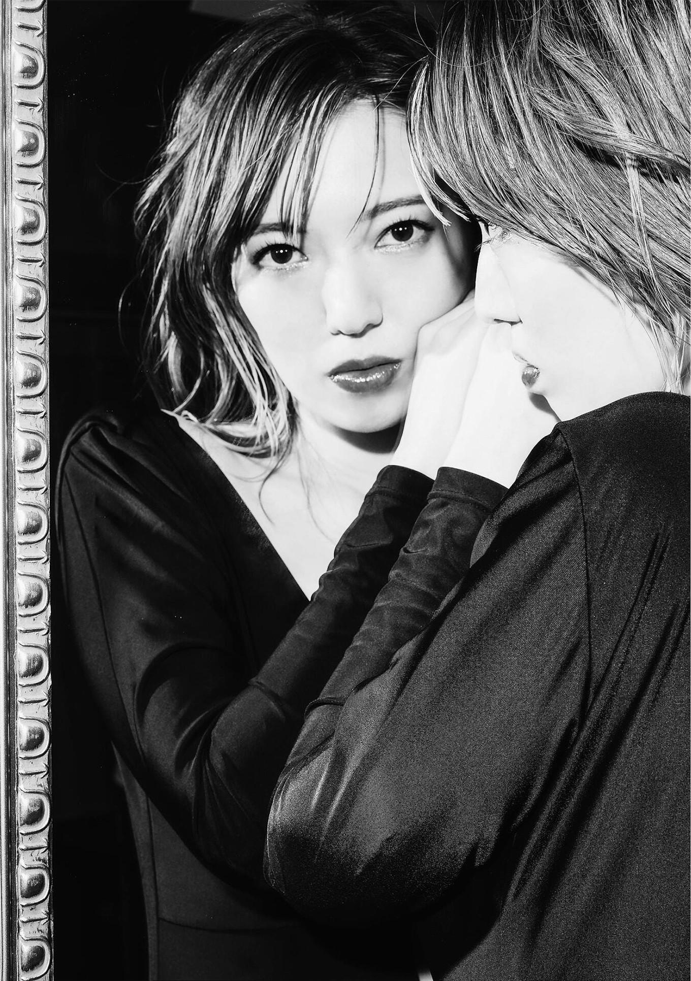Misa Honma 本間ミサ, 写真集 「ニューヒロイン」 Set.04(15)
