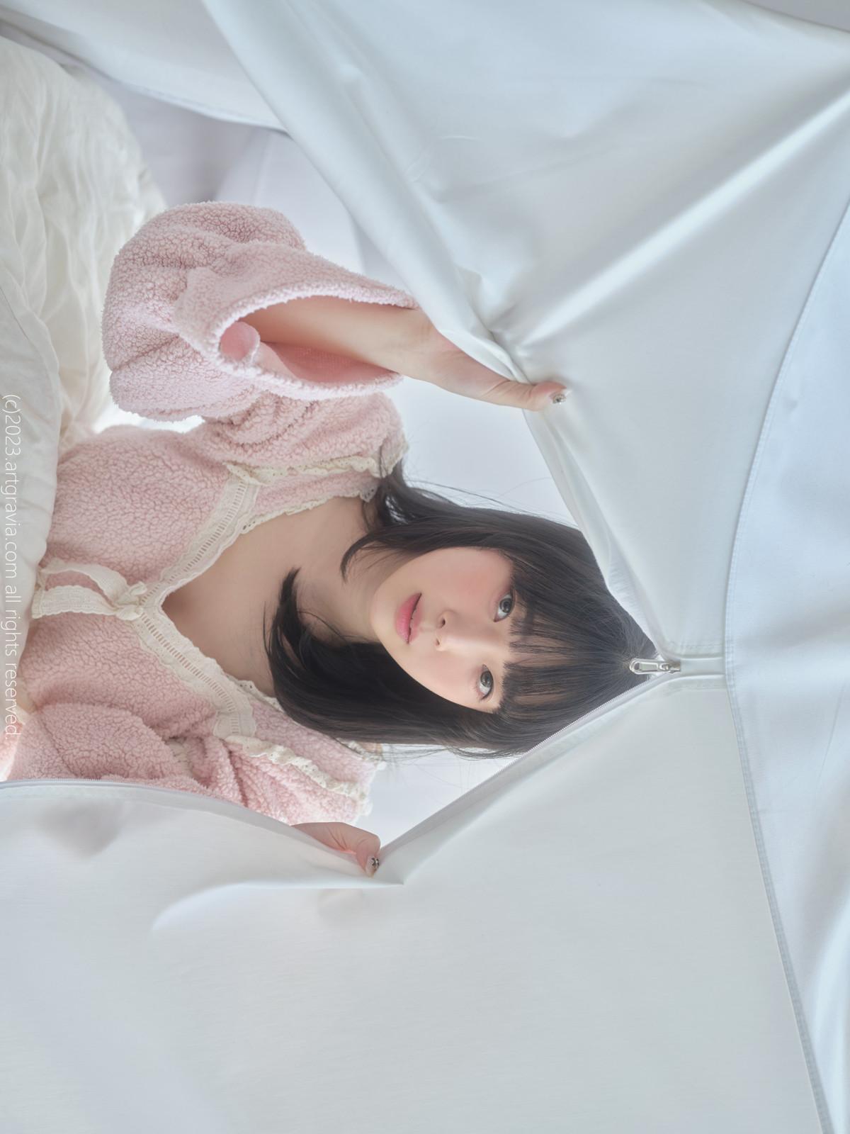 Kang Inkyung 강인경, [ArtGravia] Vol.537 Photobook Set.01(8)