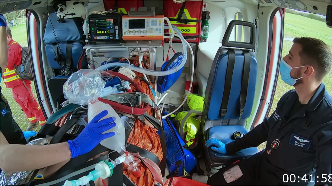 Emergency Helicopter Medics S05E03 [1080p] (x265) JqH5Cn5R_o