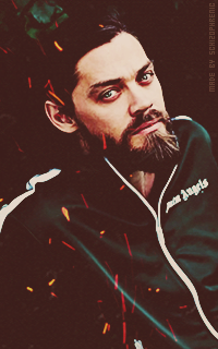 Tom Payne, avatars BUzOr0Sz_o