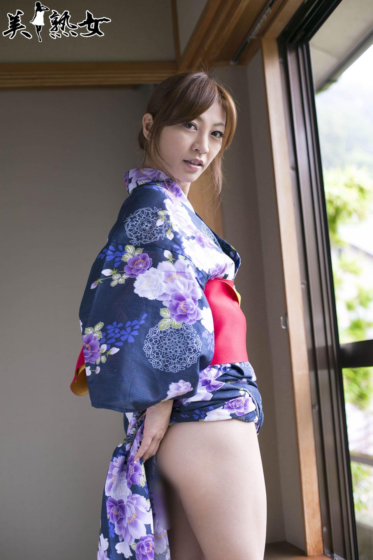 [X-City] 美熟女グラビアJUKUJO 瞳リョウ/瞳亮 写真集(15)