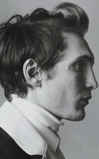 Eamon Farren Thjokp7C_o