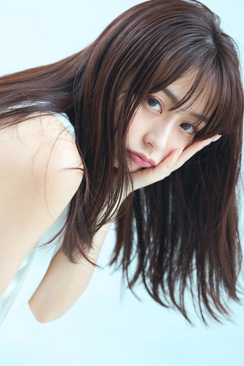 Misato Ugaki 宇垣美里, Shonen Magazine 2021 No.39 (週刊少年マガジン 2021年39号)(7)