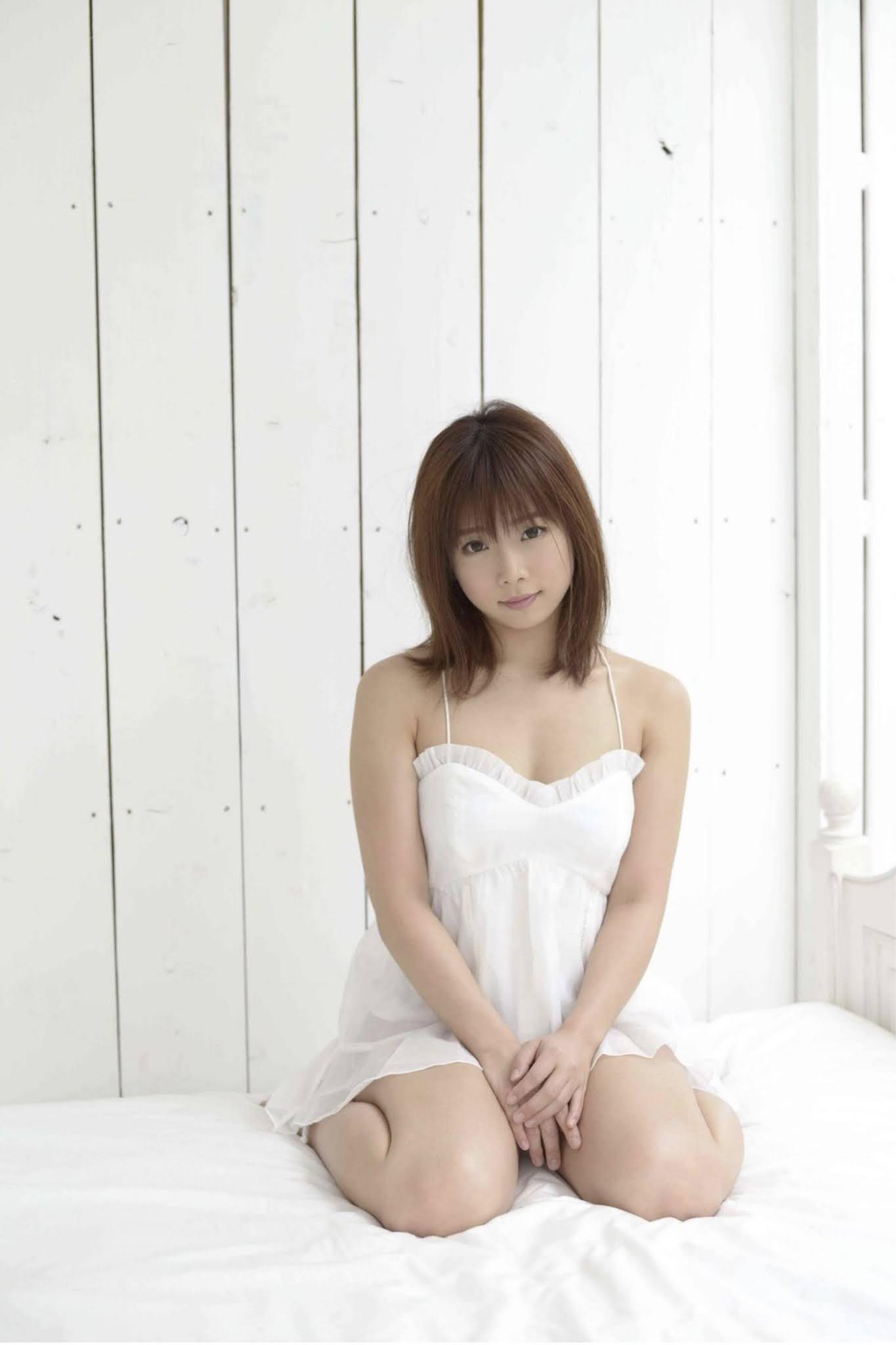 Mana Sakura 紗倉まな, SOFT ON DEMAND Gravure Collection Vol.01(2)