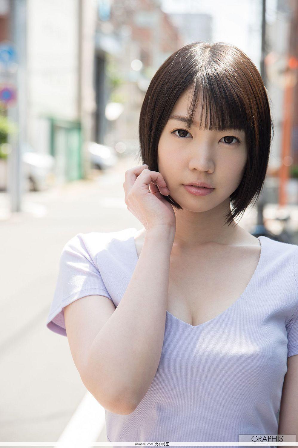 [日本Graphis写真] Gals Koharu Suzuki 鈴木心春 – Angelic Girl(1)