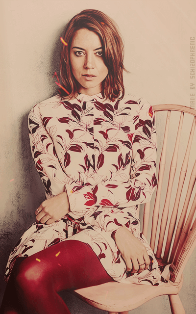 Aubrey Plaza MRl1OCpn_o