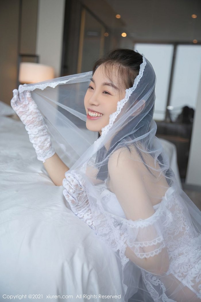 秀人网一颗甜蛋黄a唯美婚纱让人心旌摇曳(33)