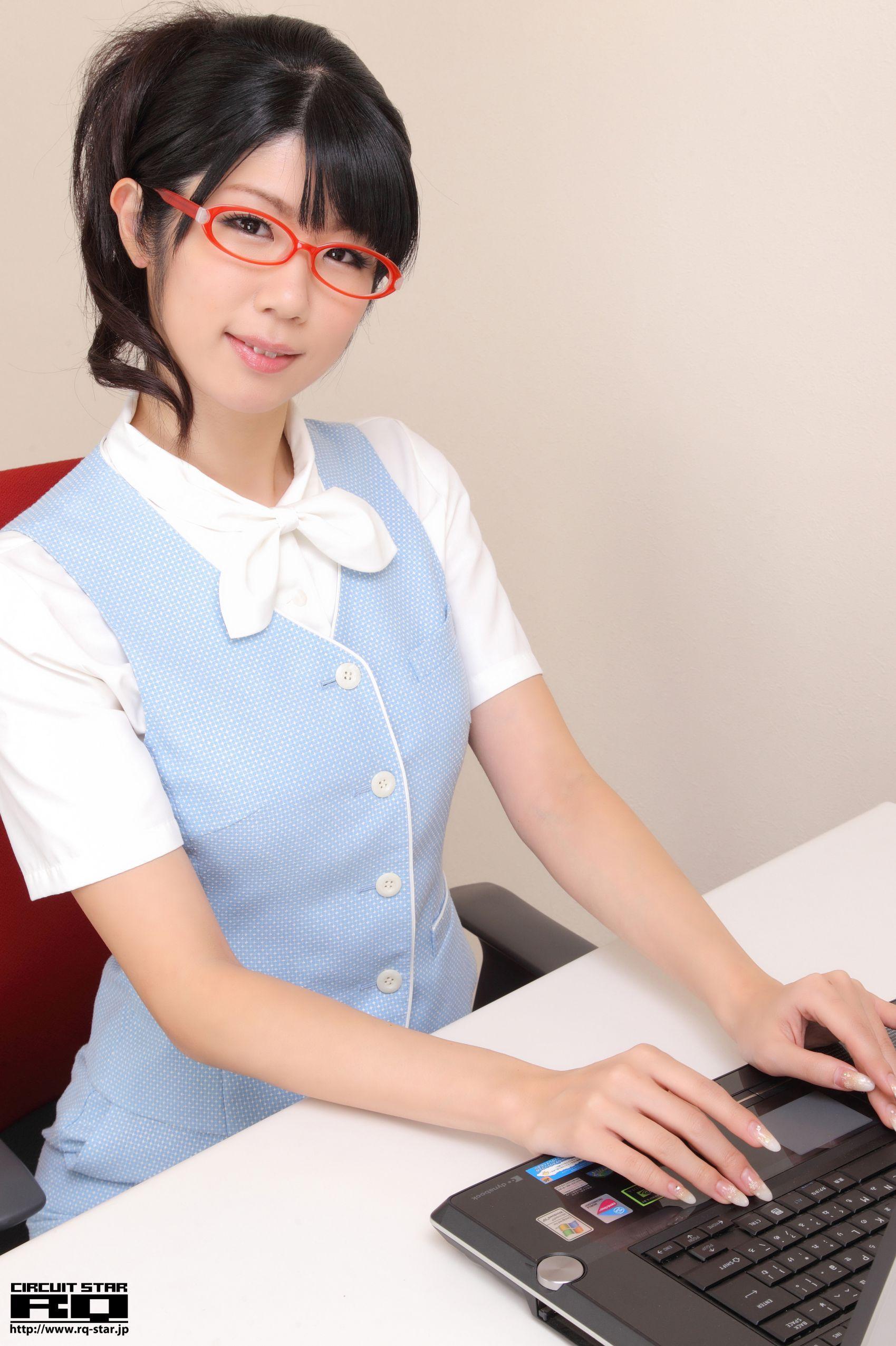 [RQ-STAR] NO.00614 Aoi Usami 宇佐美あおい Office Lady 写真集(30)