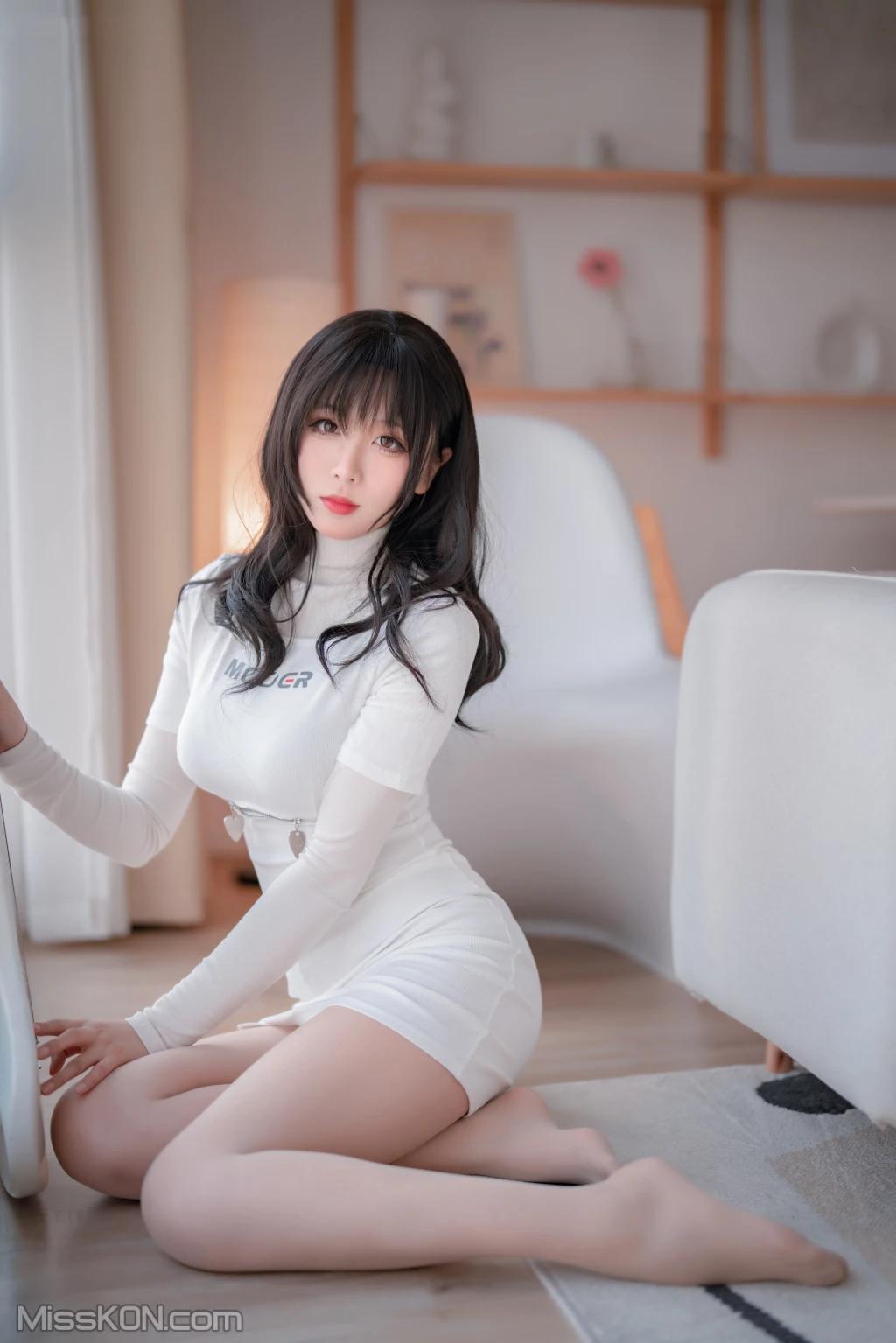 Coser@轩萧学姐: 吉他妹妹肉丝 Ukelele Sister (61 photos)(10)