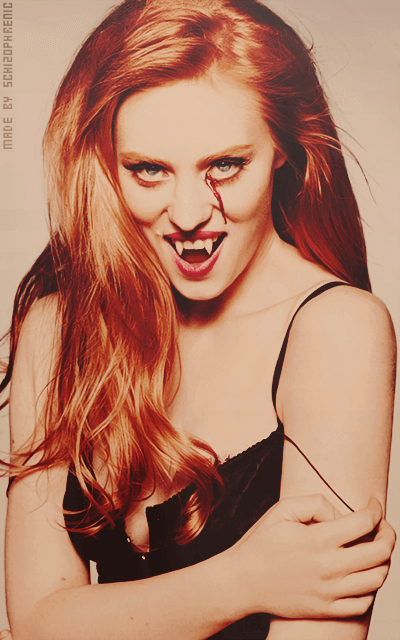 Deborah Ann Woll U5fukbCG_o