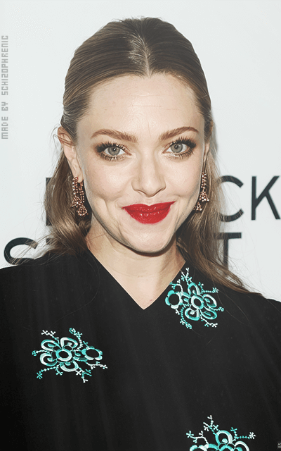 Amanda Seyfried 5KDq2Dsz_o