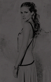Sienna Miller - Page 3 4JqgAGQm_o