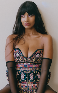 Jameela Jamil 56Fc9GX1_o