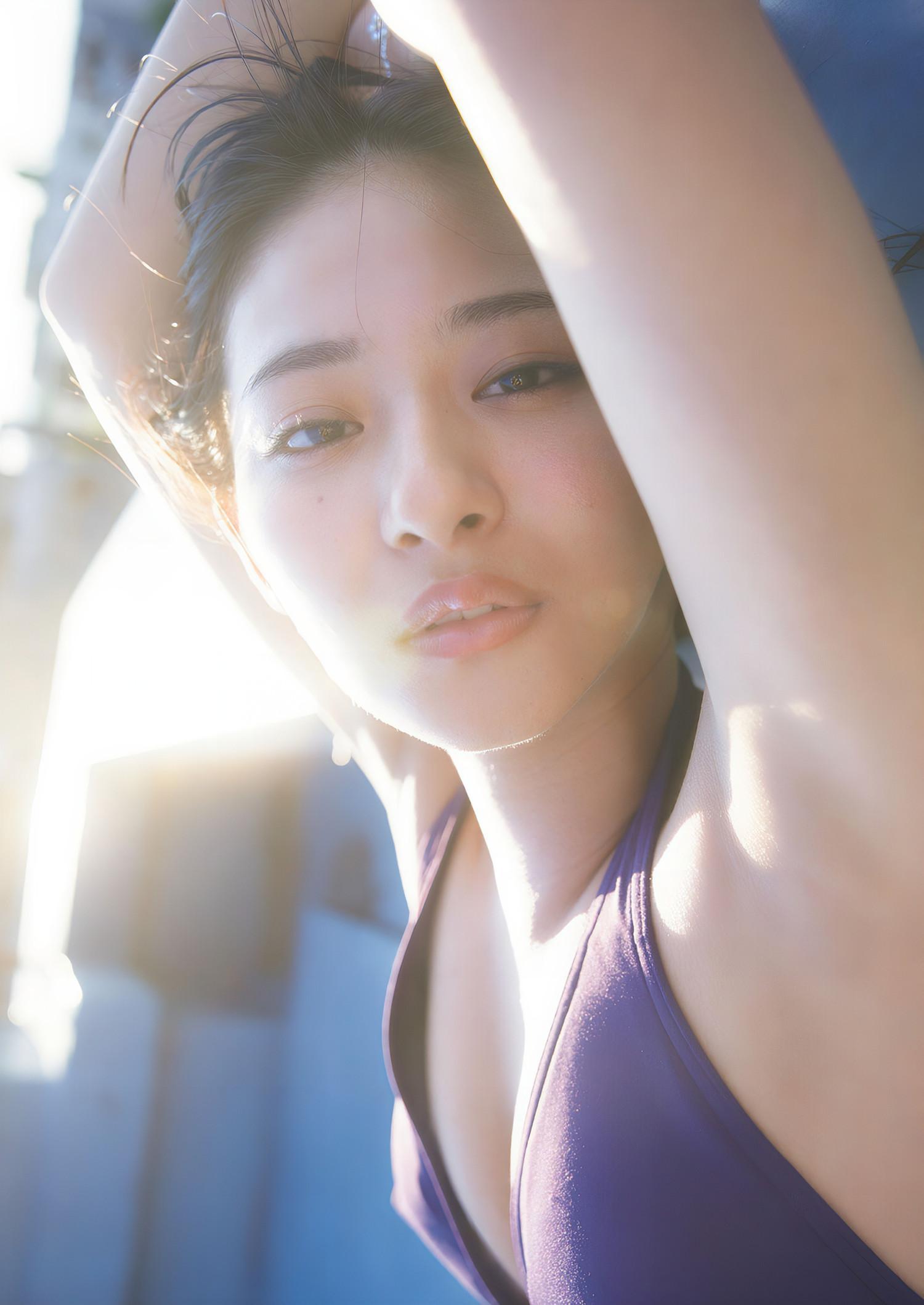 Sumire Takakura 高倉菫, Weekly Playboy 2024 No.44 (週刊プレイボーイ 2024年44号)(8)