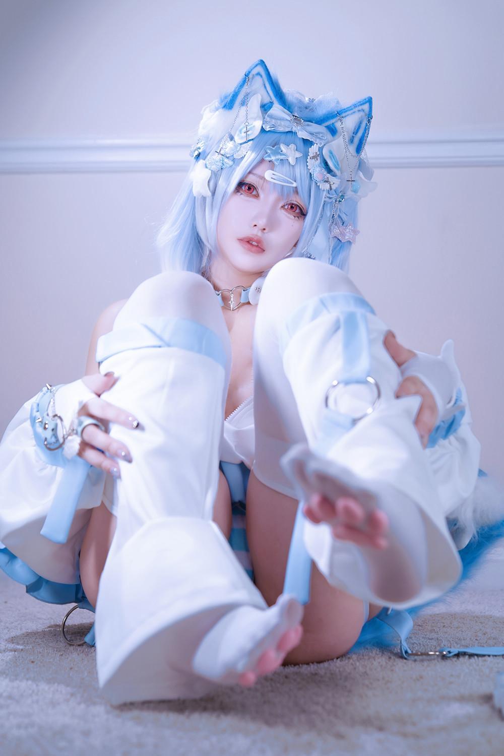 Cosplay 狐洛洛子 – 水色猫猫头(19)