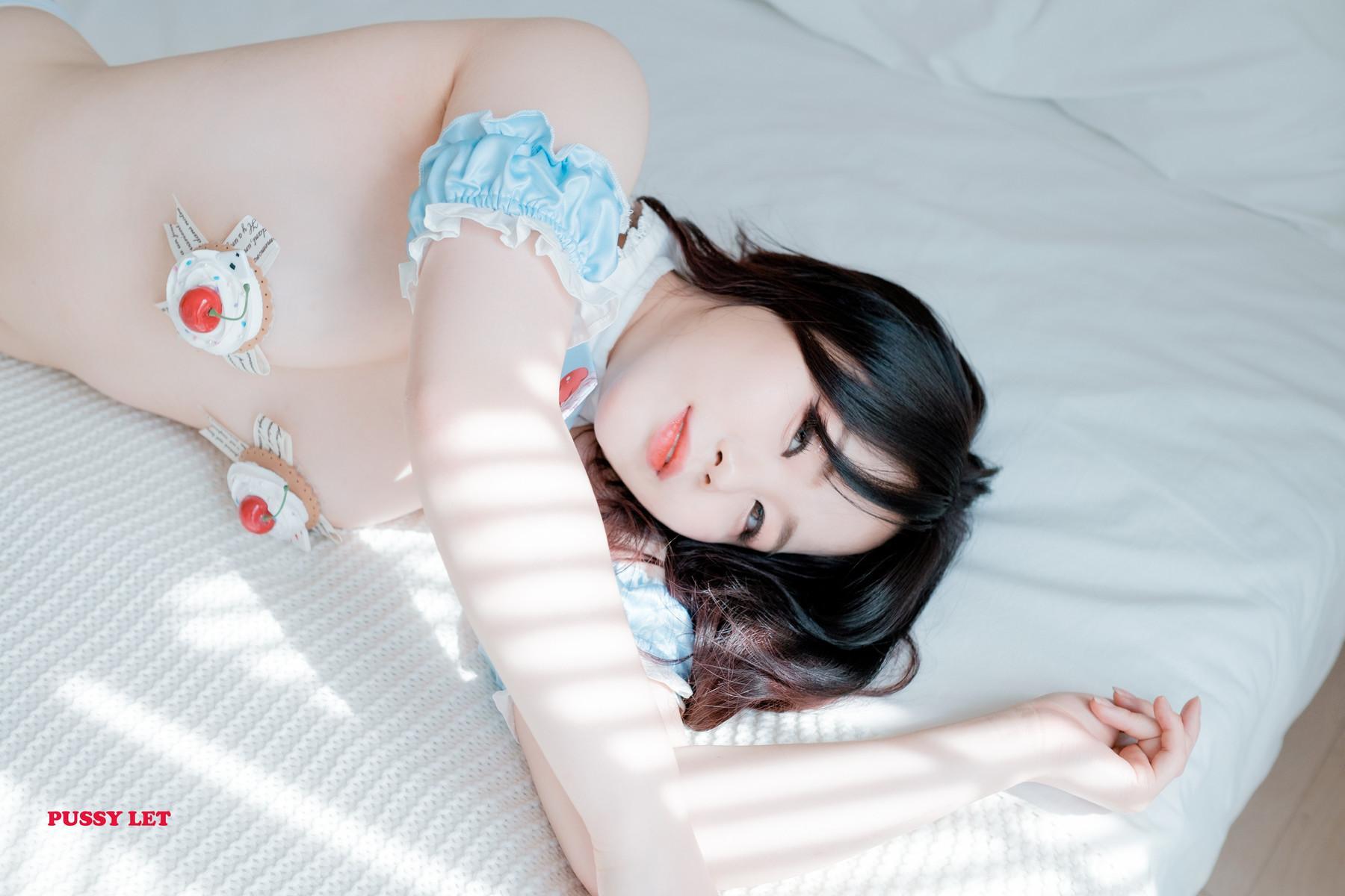 Suyeon 수연, [PUSSYLET] Dessert Alice in Wonderland Concept Set.02(15)