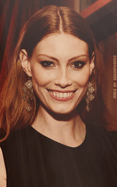 Alyssa Sutherland STGKGa6n_o