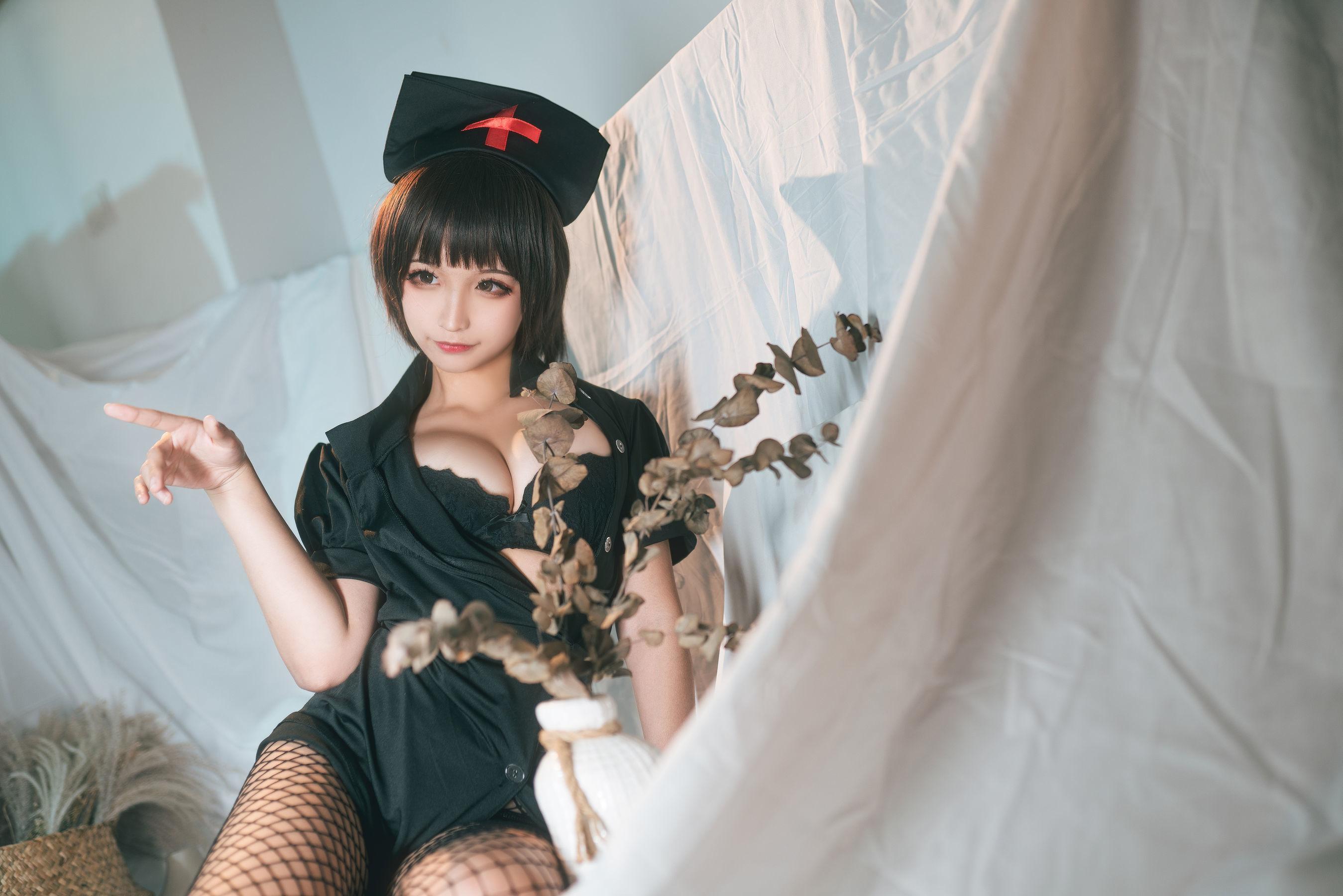 [美女Coser] 蠢沫沫 《护士姐姐》 写真集(16)