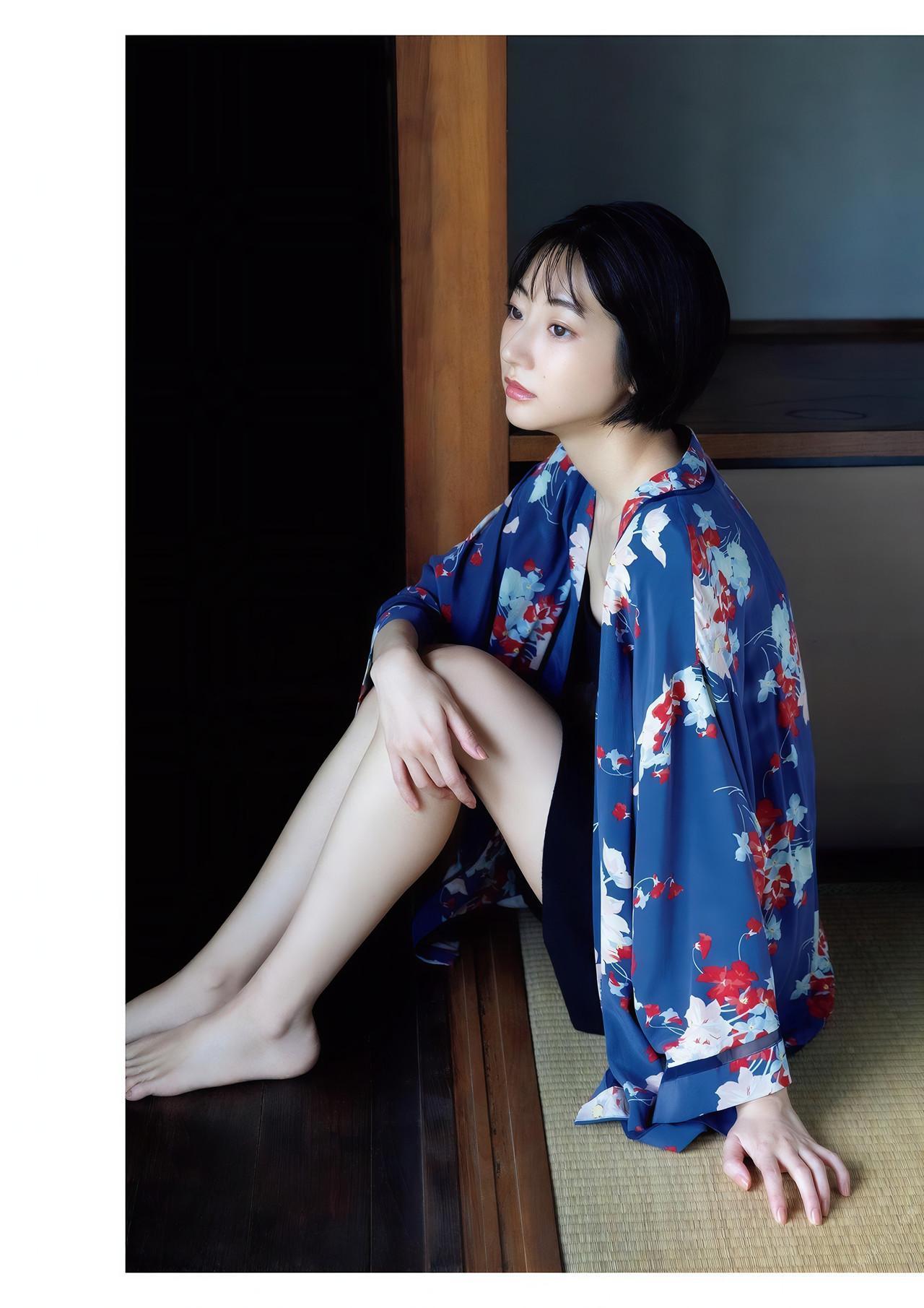 Rena Takeda 武田玲奈, 写真集 Photobook [Rubeus] Set.04(8)