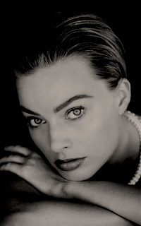 Margot Robbie VSTy1orI_o