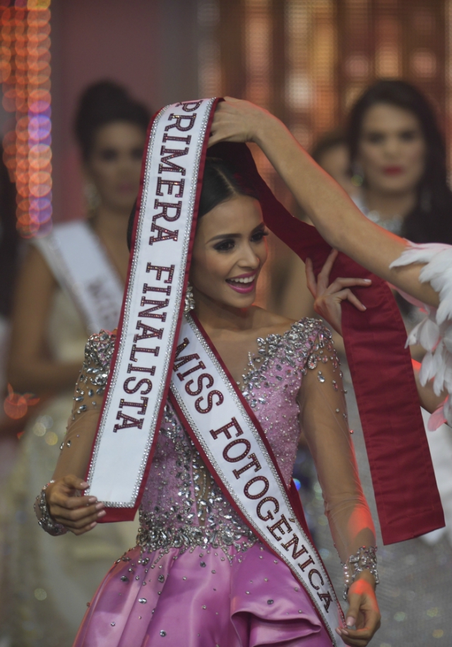 2018 | Miss Venezuela | 1st runner-up | Alondra Echeverría Y0EnLmpo_o