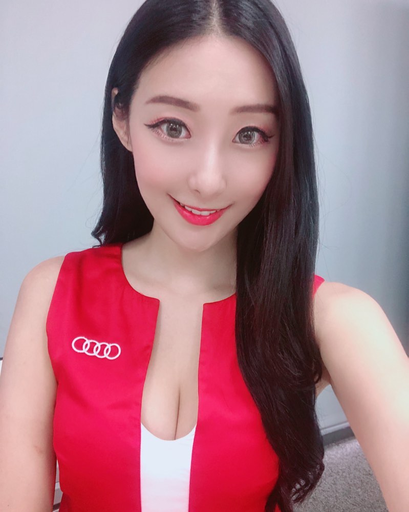 直播正妹—吳采婕 0oPcT9NG o - 直播正妹—吳采婕
