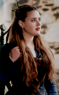 Katherine Langford 2Ps00CxC_o