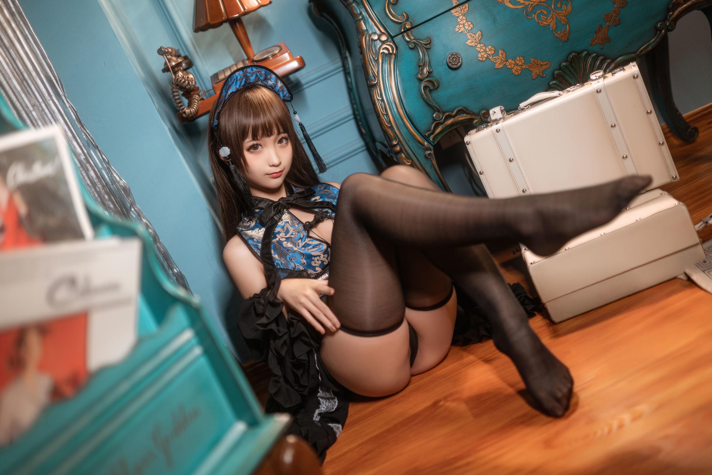 [网红COSER] 动漫博主蠢沫沫 – 小僵尸 写真集(13)