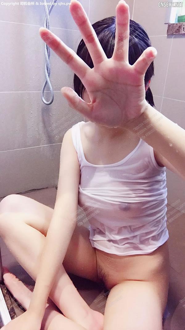 萝莉网红悠宝三岁–美妙人生3无圣光湿身写真(2)