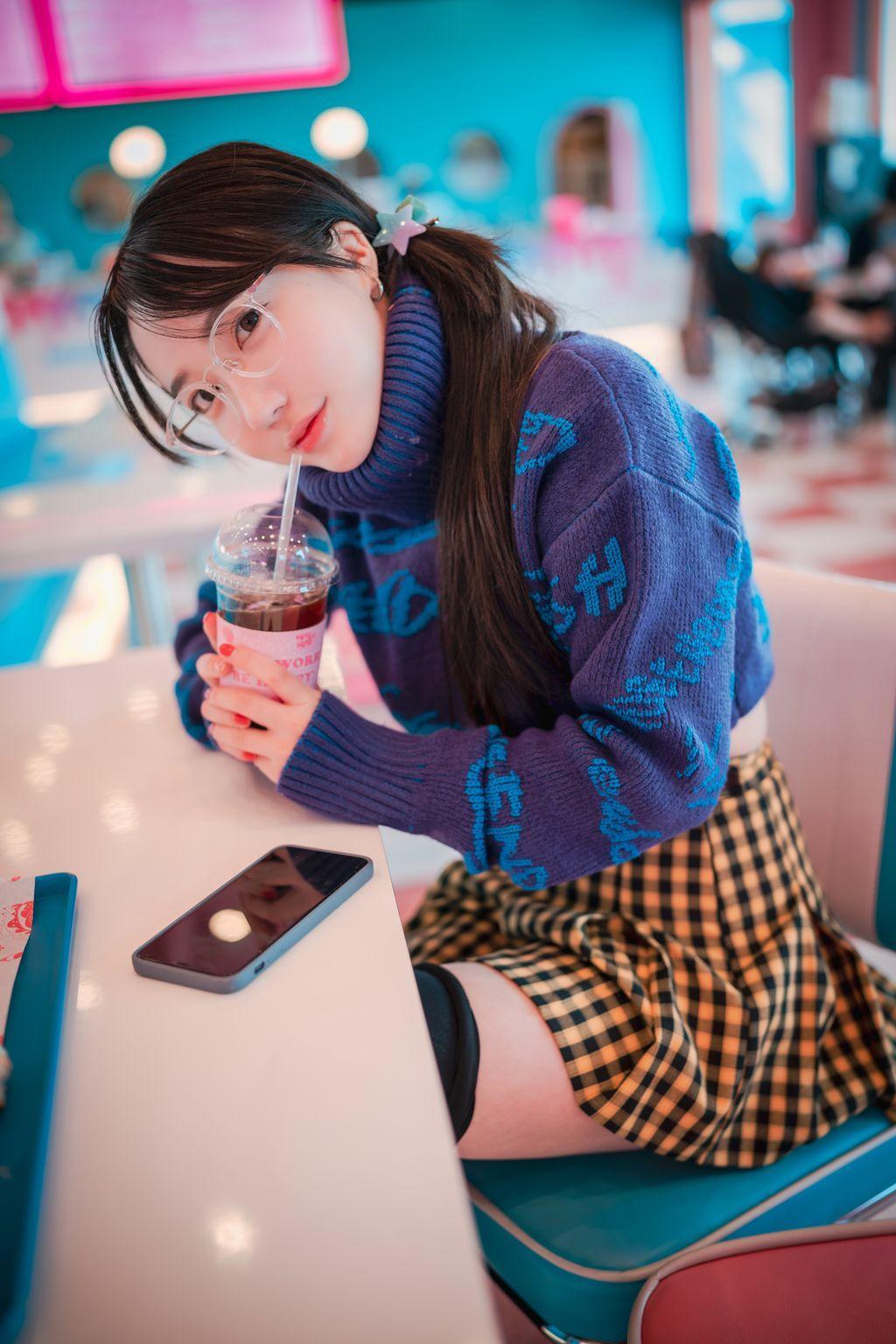 DJAWA Photo - Son Ye-Eun (손예은): "Early Spring Walk in March Vol.2" (+S.Ver) (156 photos)(34)