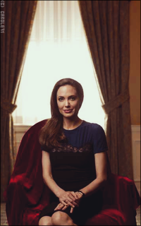 Angelina Jolie WeVOotYe_o