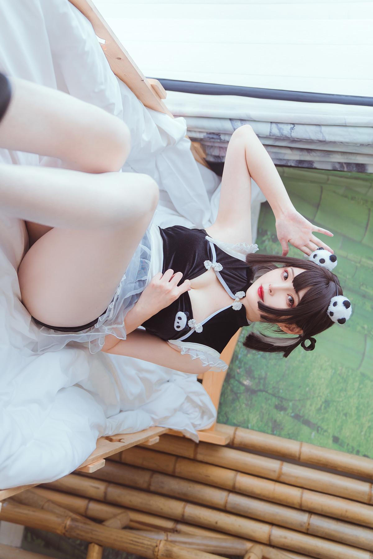 Cosplay Natsuko夏夏子 熊猫女仆(7)