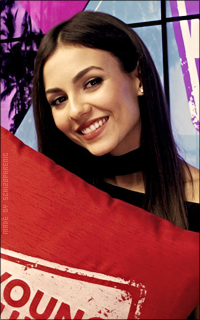 Victoria Justice - Page 2 DbYaEMNT_o