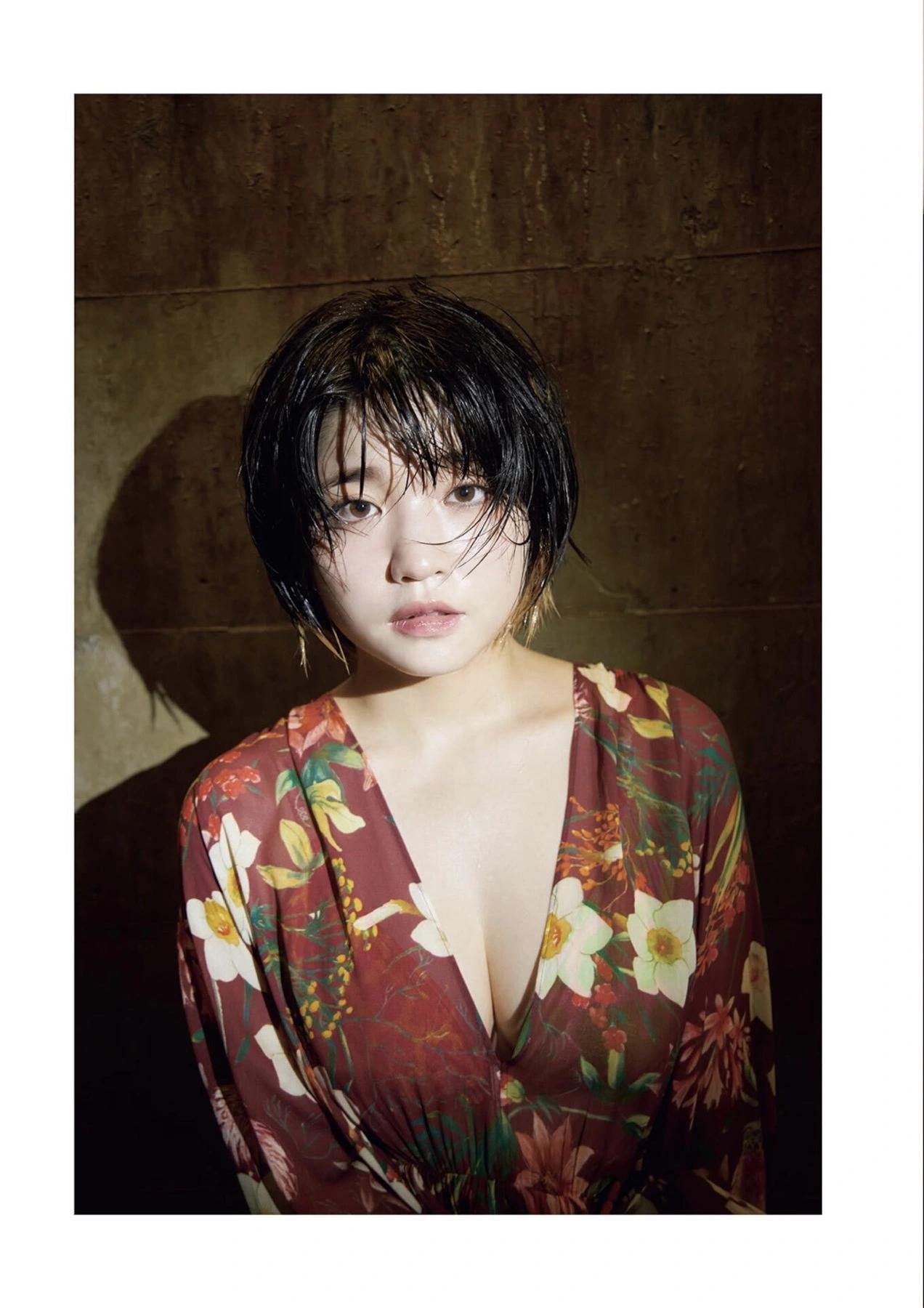 Nagi Nemoto 根本凪, B.L.T. 写真集 Monster Round 3(5)