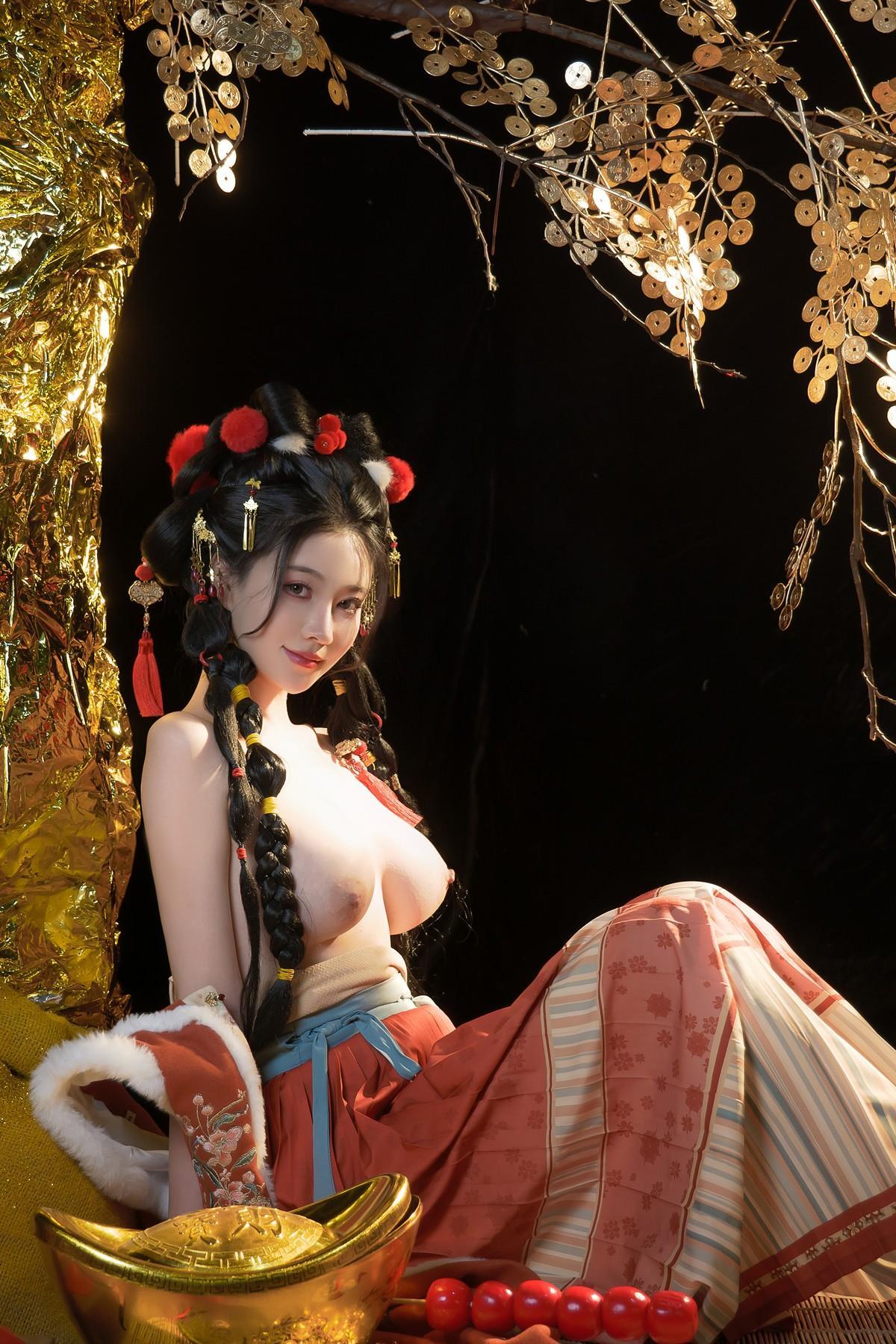 年年Nnian, ヌード写真集 Golden Tree(46)