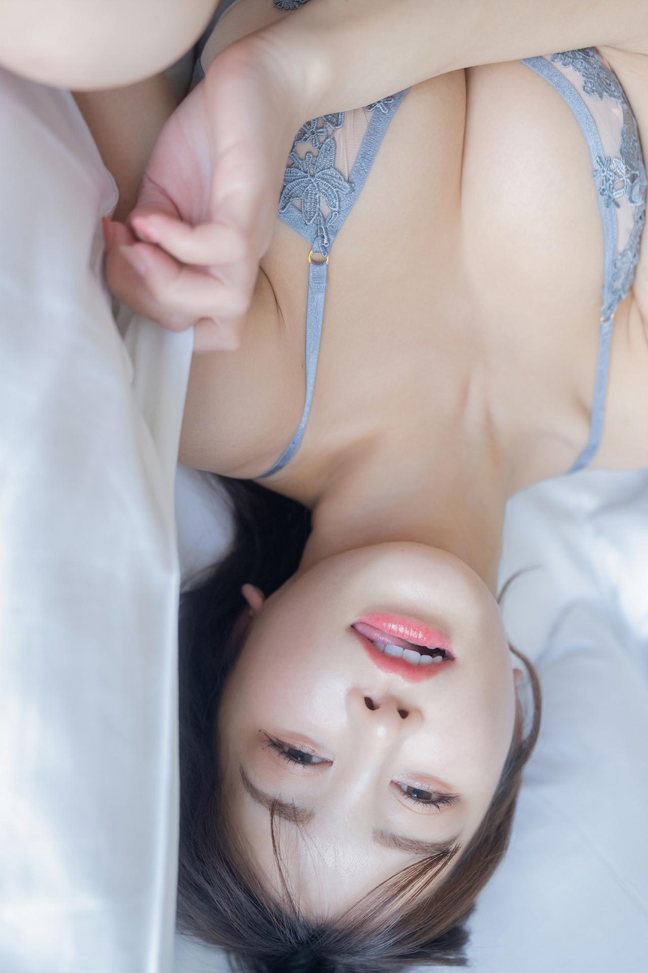 Ikumi いくみ, デジタル写真集 See-Through Lingerie(19)