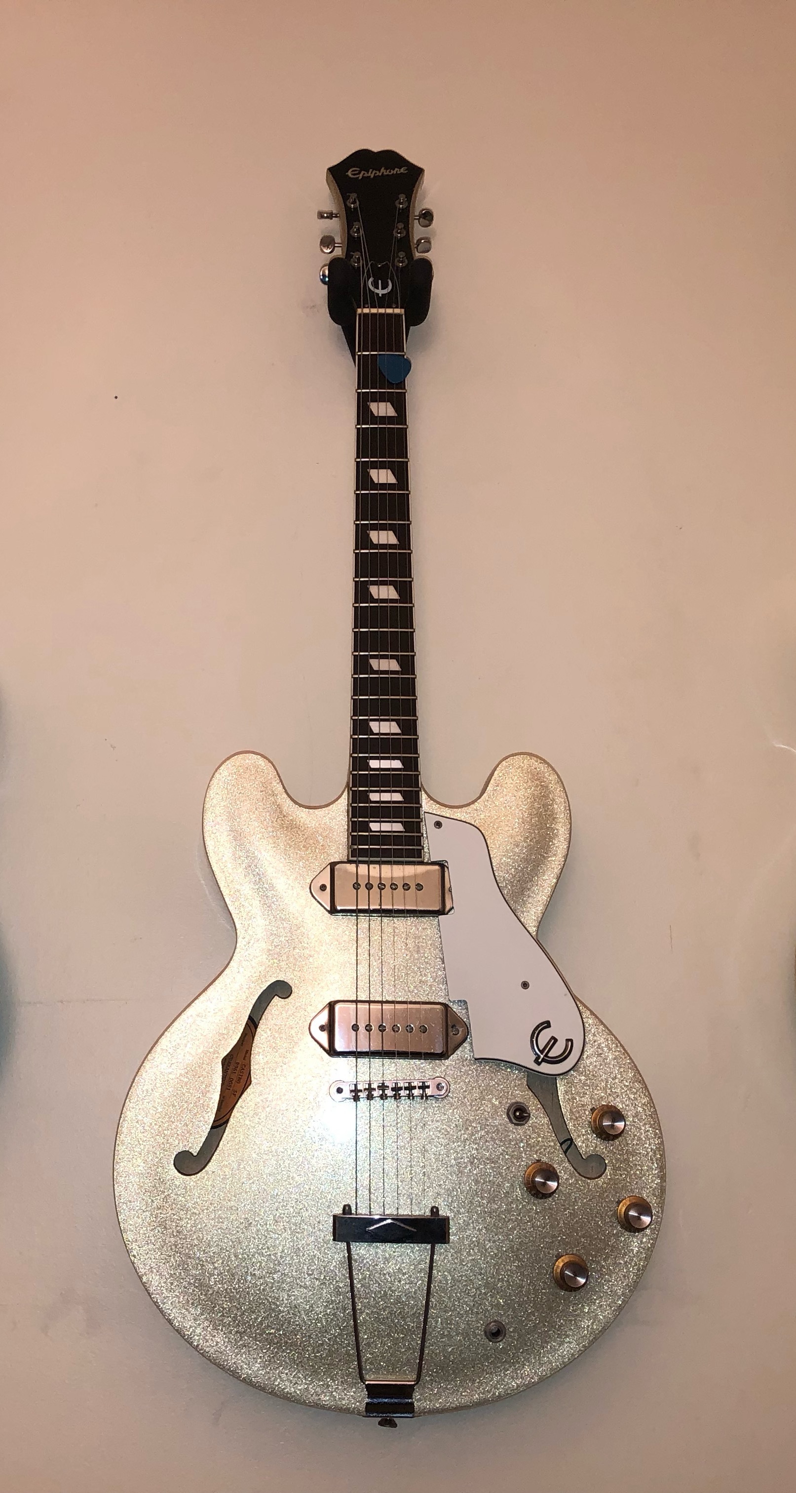 Epiphone casino ホワイト Epiphone Casino - Epiphone Terada Casino White | Facebook