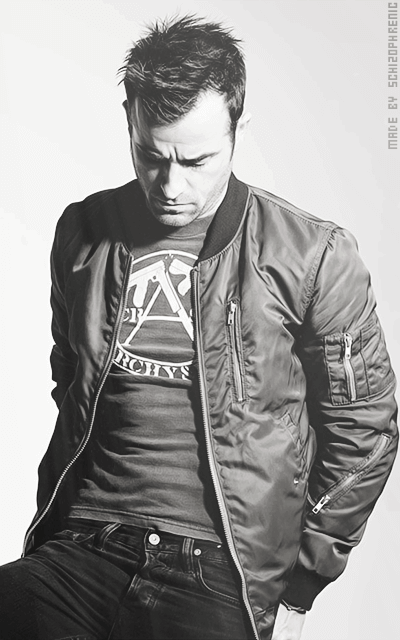 Justin Theroux 1j9wVoWH_o