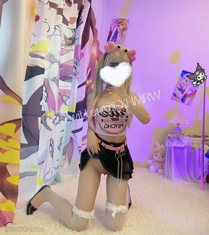Coser@自整理福利姬: 六套合集 2024-10-22 (816 photos )(628)