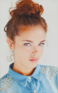 JENA GOLDSACK SiXGLzcj_o