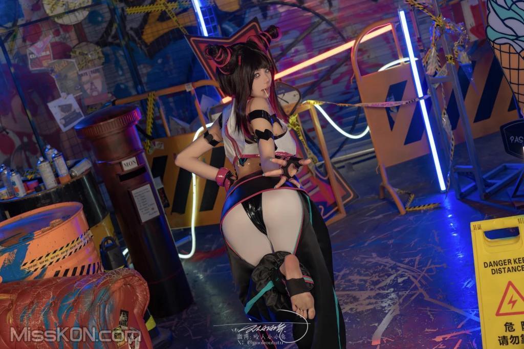 Coser@黏黏团子兔: 街霸 韩蛛俐 (81 photos )(17)