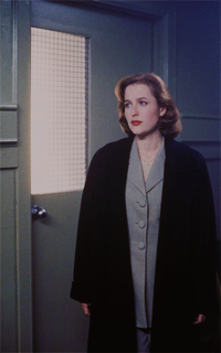 Gillian Anderson XxxFlxYI_o