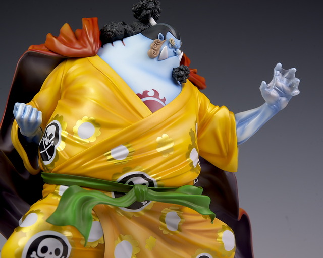 ONE PIECE : Megahouse Portrait of Pirates - Page 4 Pc17fvTa_o