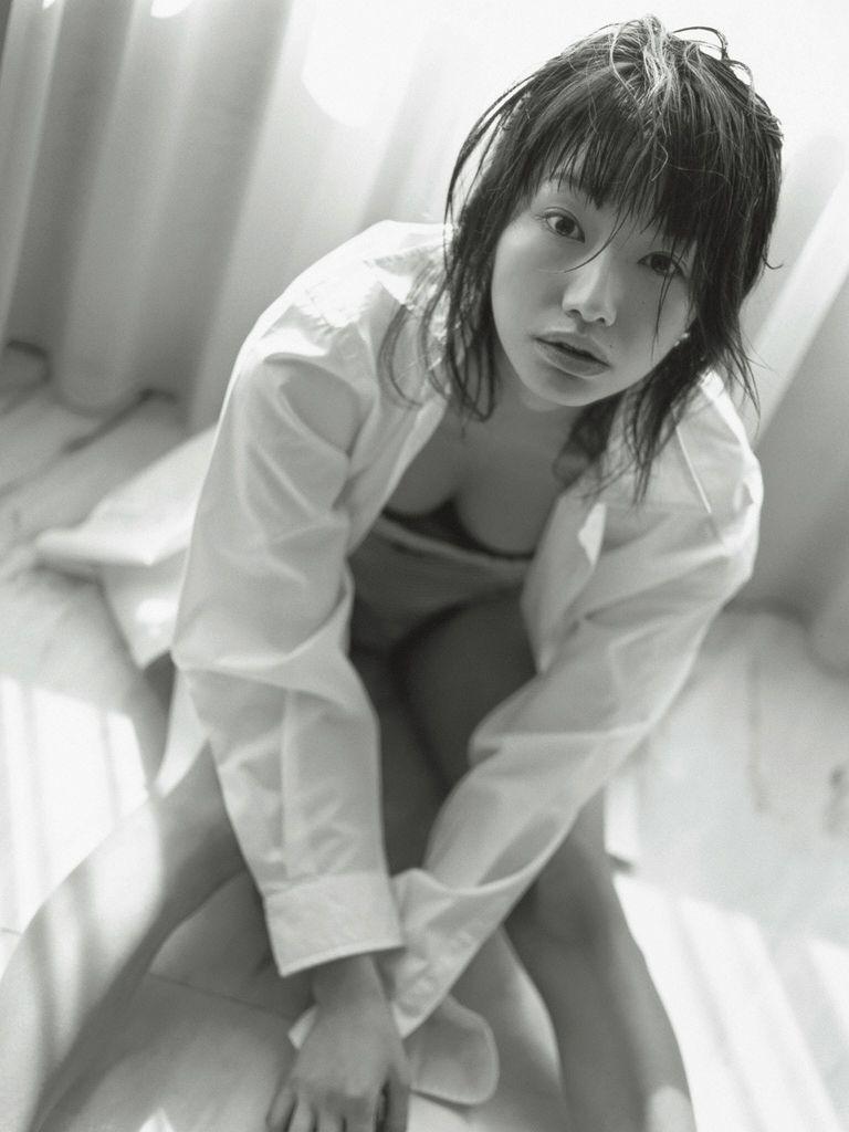 [Wanibooks] NO.03 Kaori Manabe 真锅薰/眞鍋かをり 写真集(130)