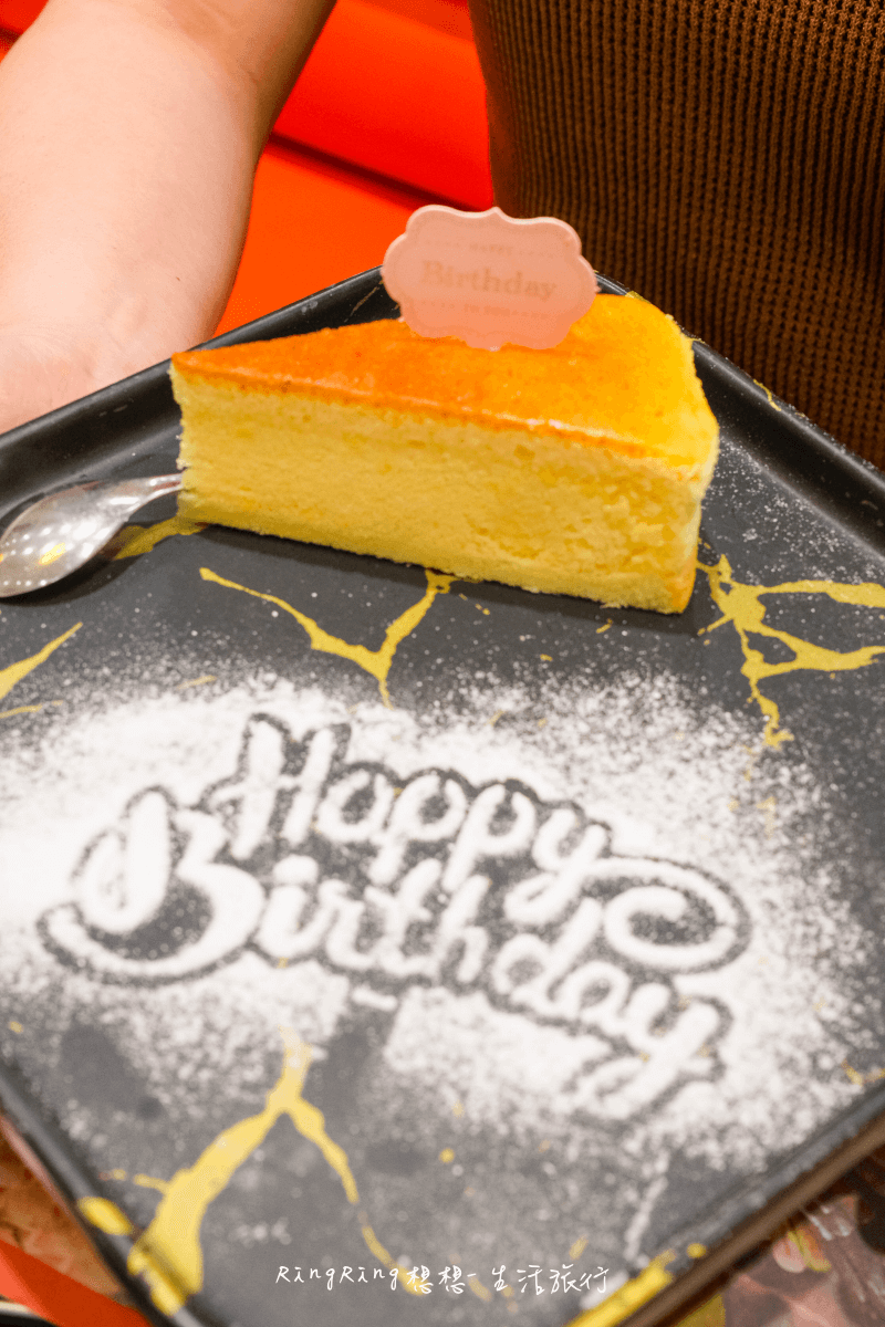 小洞天經典石頭火鍋生日優惠