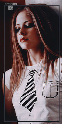 Avril Lavigne H4DqKtjr_o