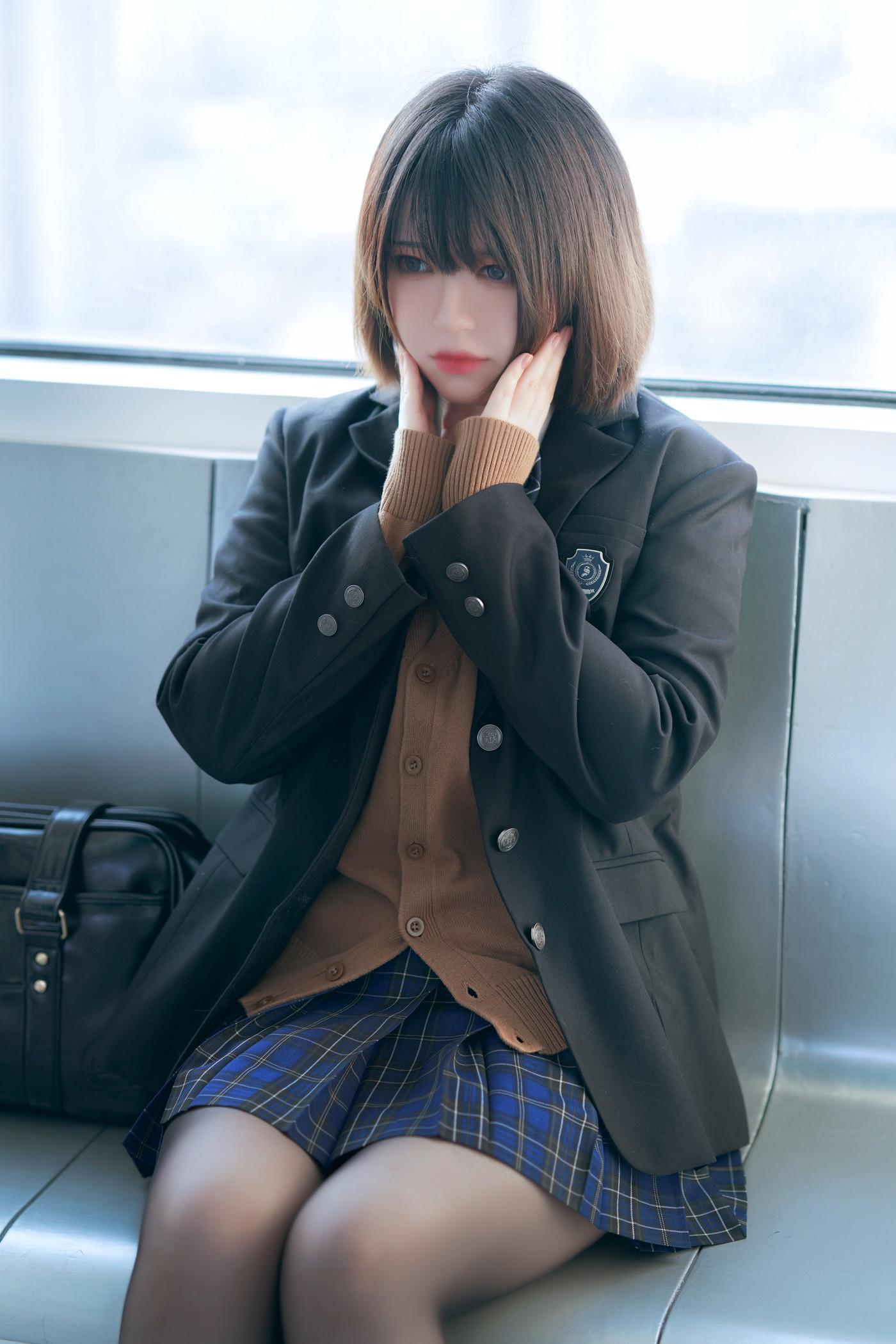 Cosplay 半半子Banbanko 彼女の制服(28)