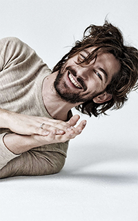 Michiel Huisman MHk3SrQI_o