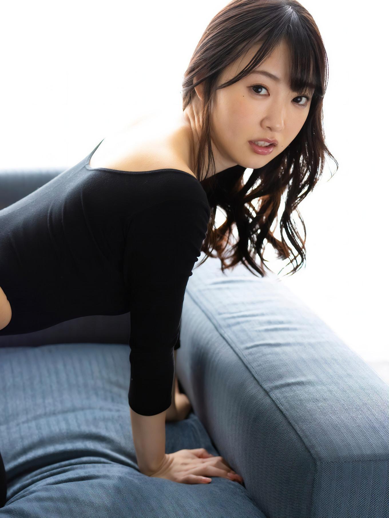 Mizuki Sakikawa 崎川みずき, アイドルワン 狐が嫁入りできなかったので今日も晴天です(9)